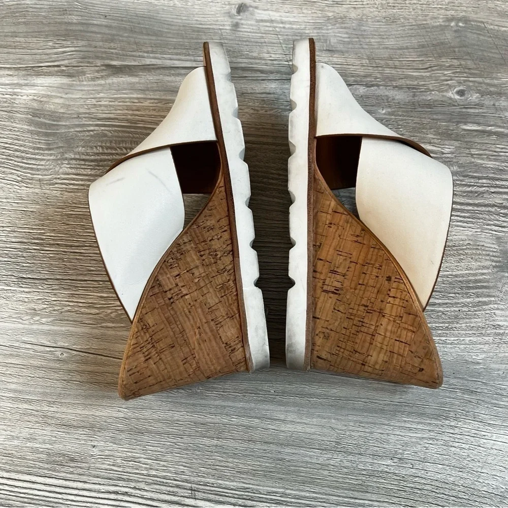 Dolce Vita Lida slip on white leather criss cross cork wedges size 7.5
